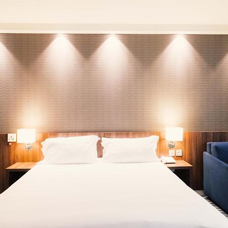 Holiday Inn Express Lille Centre By Ihg Ngoại thất bức ảnh