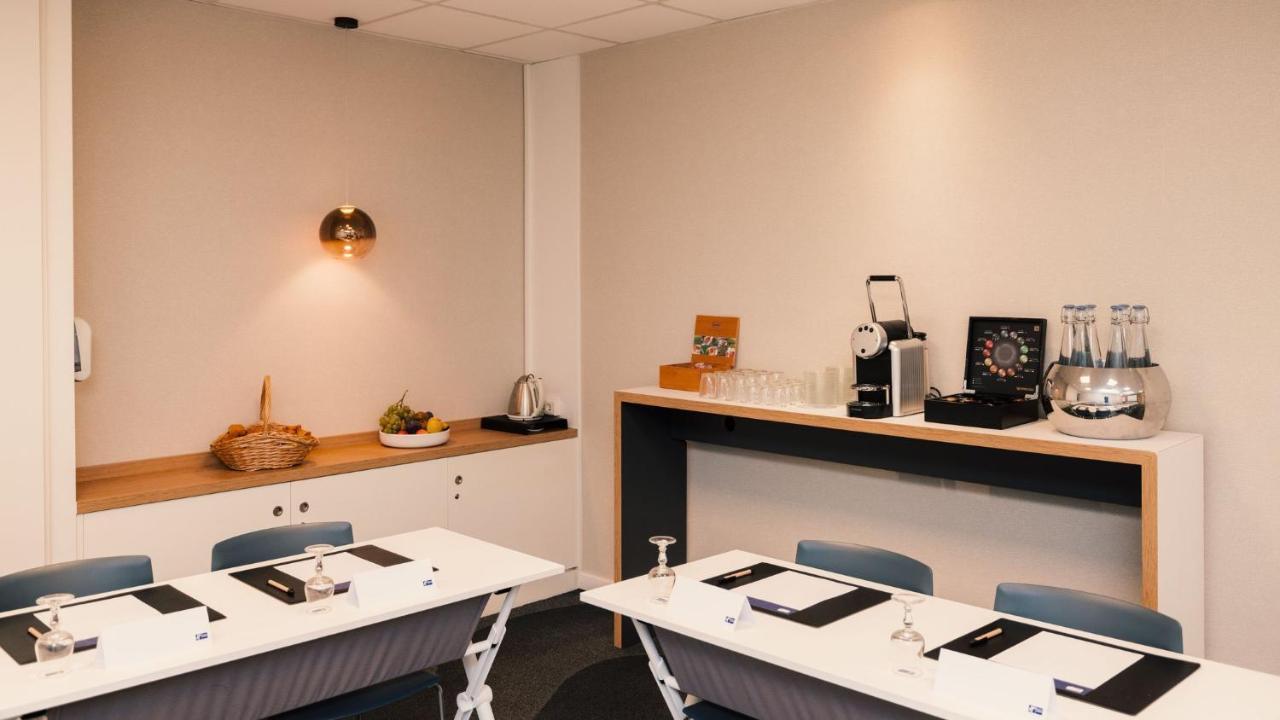 Holiday Inn Express Lille Centre By Ihg Ngoại thất bức ảnh