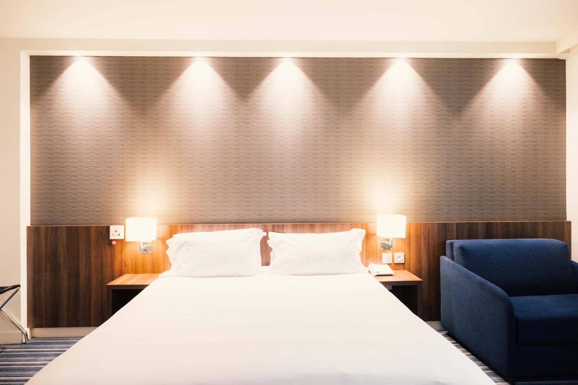 Holiday Inn Express Lille Centre By Ihg Ngoại thất bức ảnh