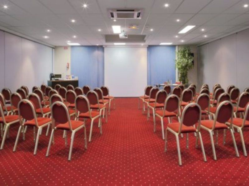 Holiday Inn Express Lille Centre By Ihg Ngoại thất bức ảnh